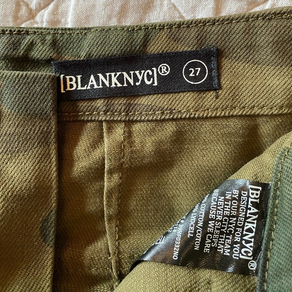 BlankNYC Camo Denim Skirt - Size 27 - Picture 1 of 3